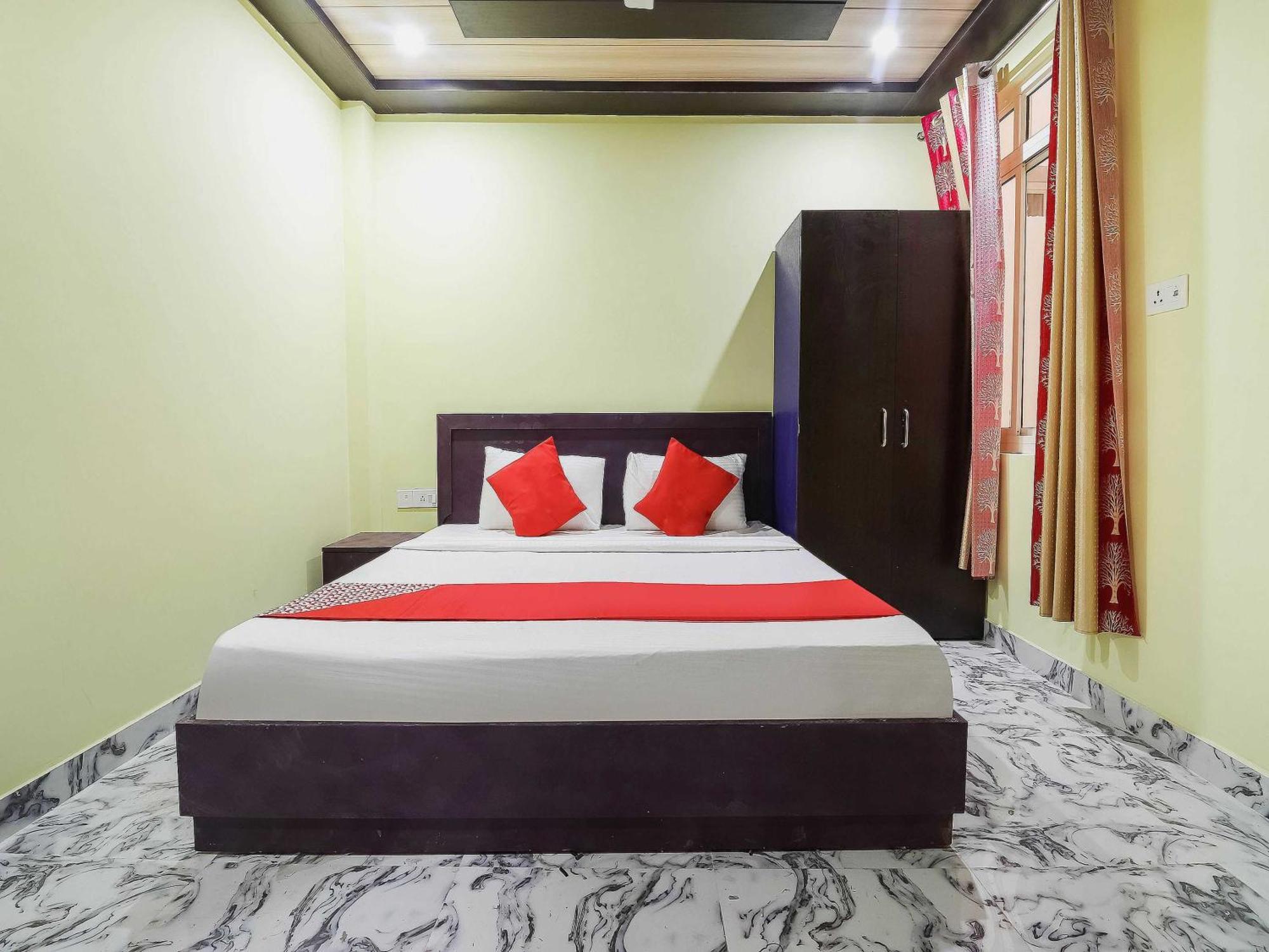 Hotel O A-Square Homes Near Lulu Mall Bijnaur Екстериор снимка