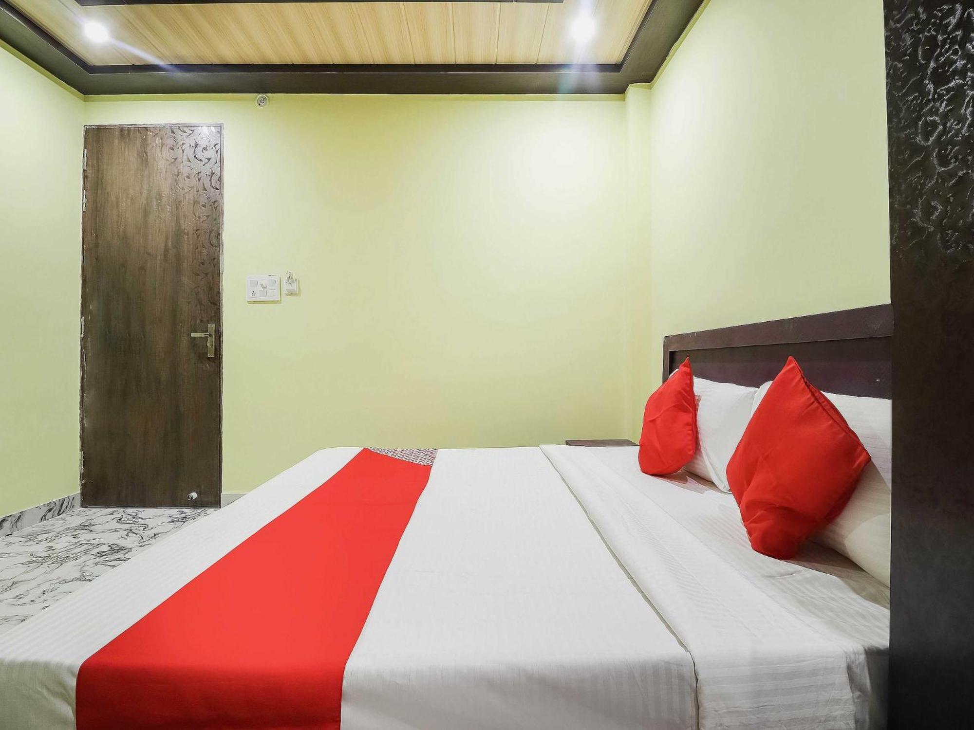 Hotel O A-Square Homes Near Lulu Mall Bijnaur Екстериор снимка